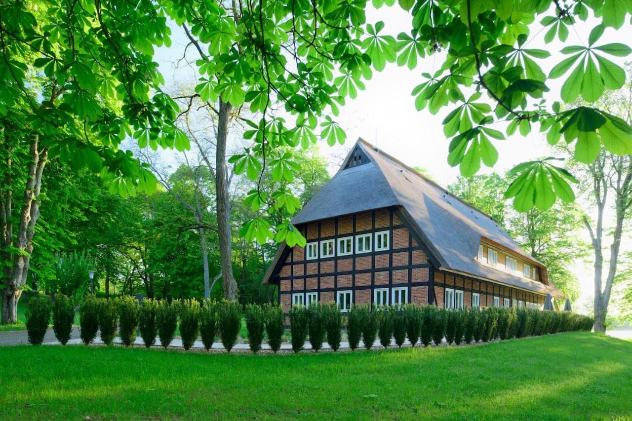Park Am See X Nattika Ayurveda, Hotel Health Spirit Penzlin Zewnętrze zdjęcie